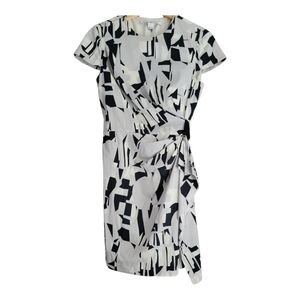 Diane Von Furstenberg Wrap Dress Size 2